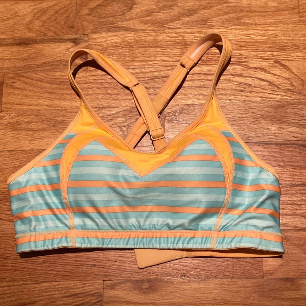 Moving comfort cross back sports bra